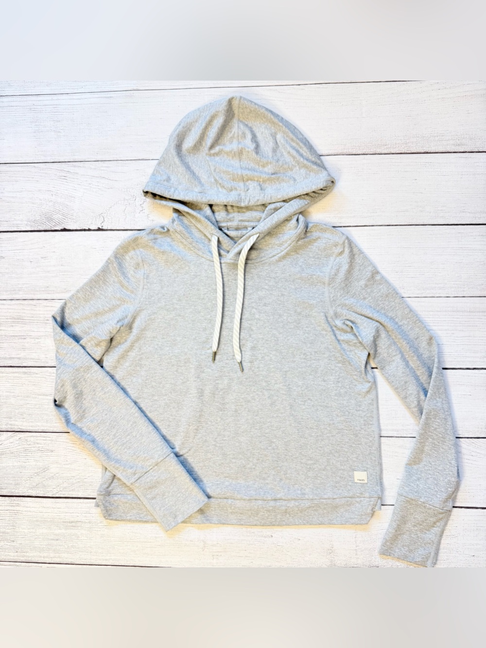🌾 Vuori Heather Gray Pullover Hoodie - Lightweight Everyday Wear